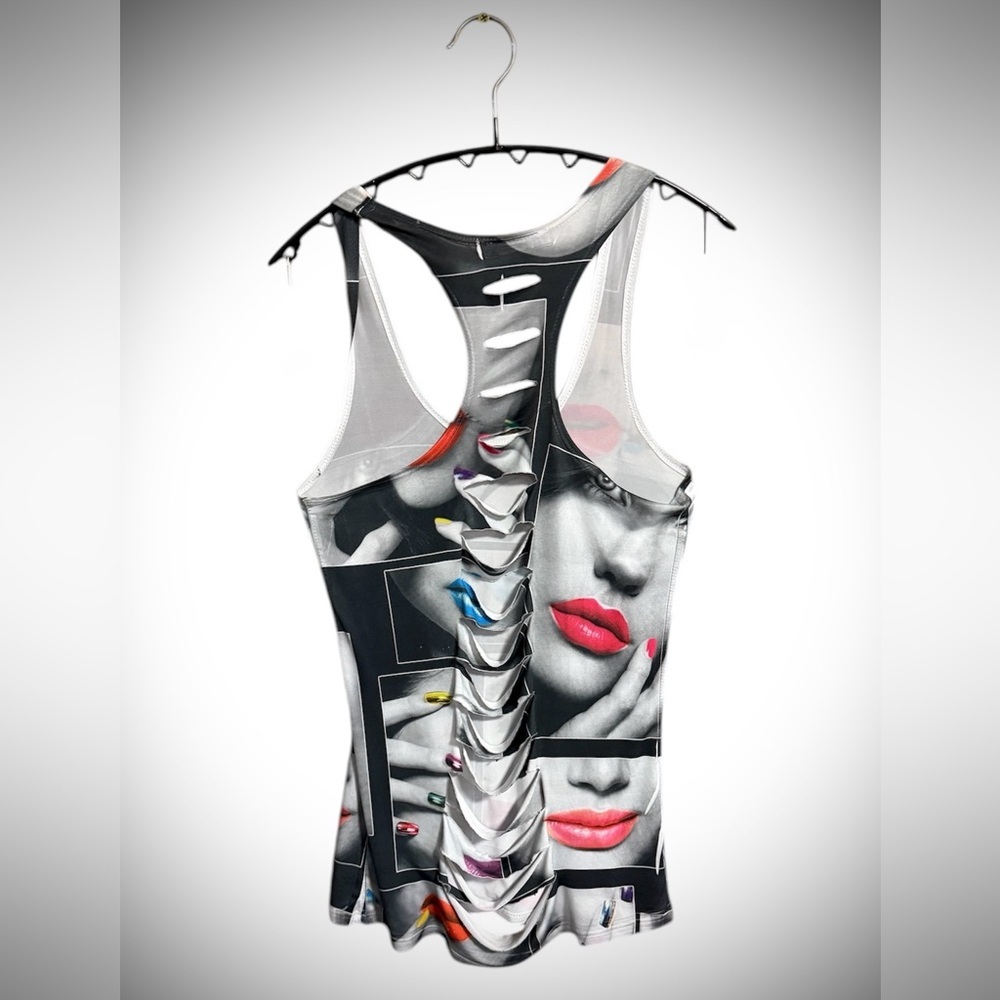 Cleo White and Black Apparel - Picture 2 of 4